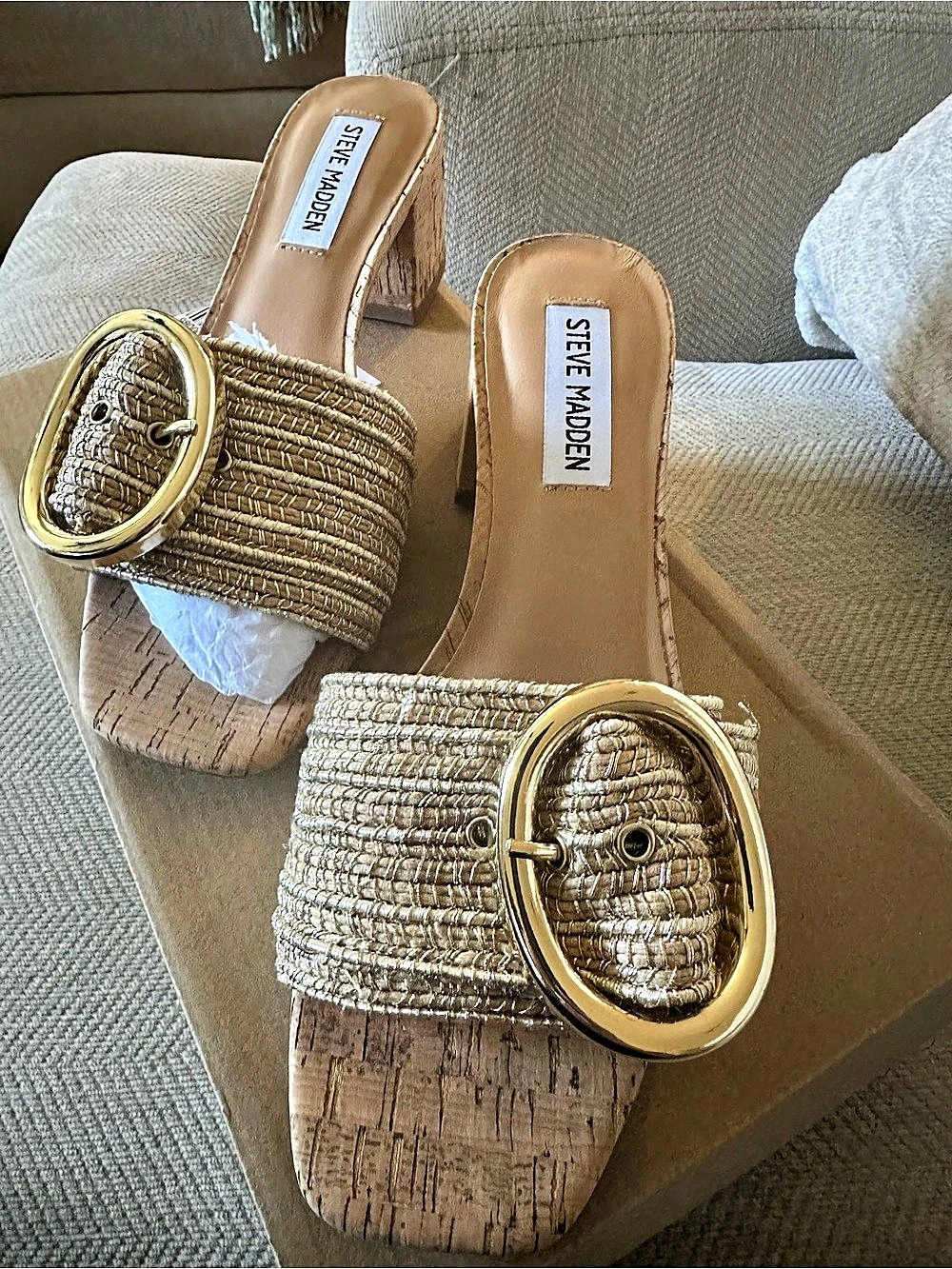 Steve Madden Seacrest Sandal Gold & Brown US 7